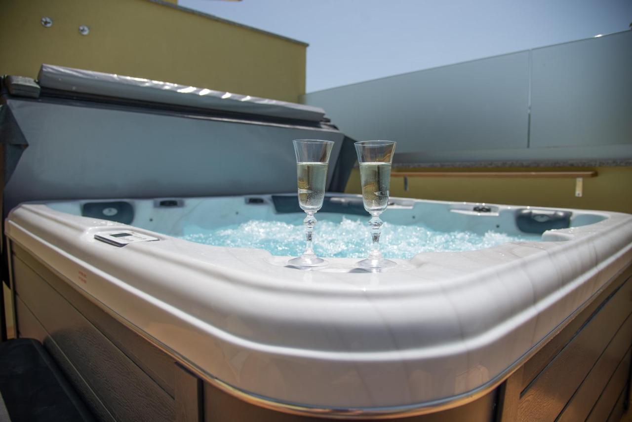 Holiday House Tos-Vila With Heated Pool Vrbnik Bagian luar foto